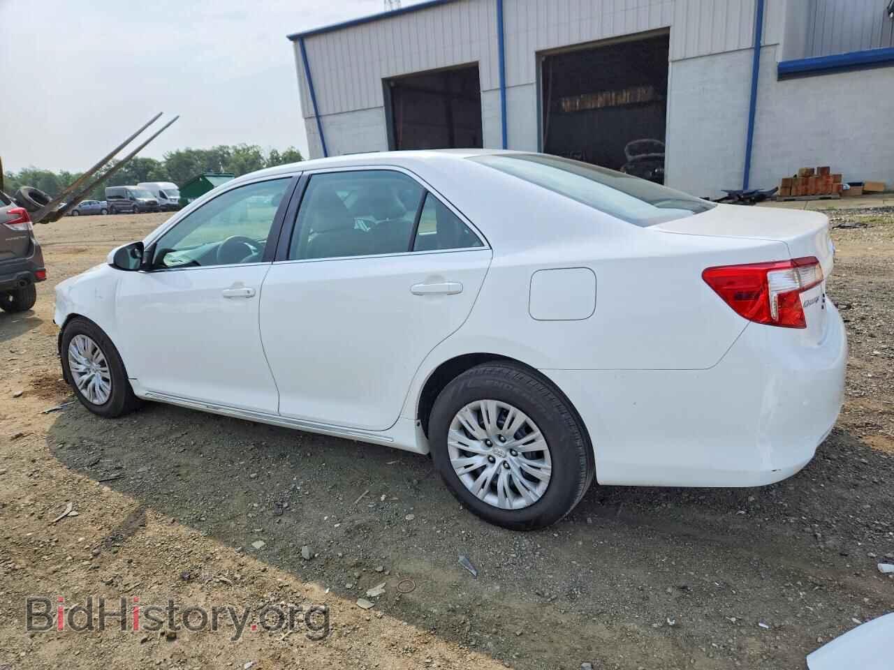 2014 TOYOTA CAMRY - VIN: 4T4BF1FK5ER383473 - Photo 2