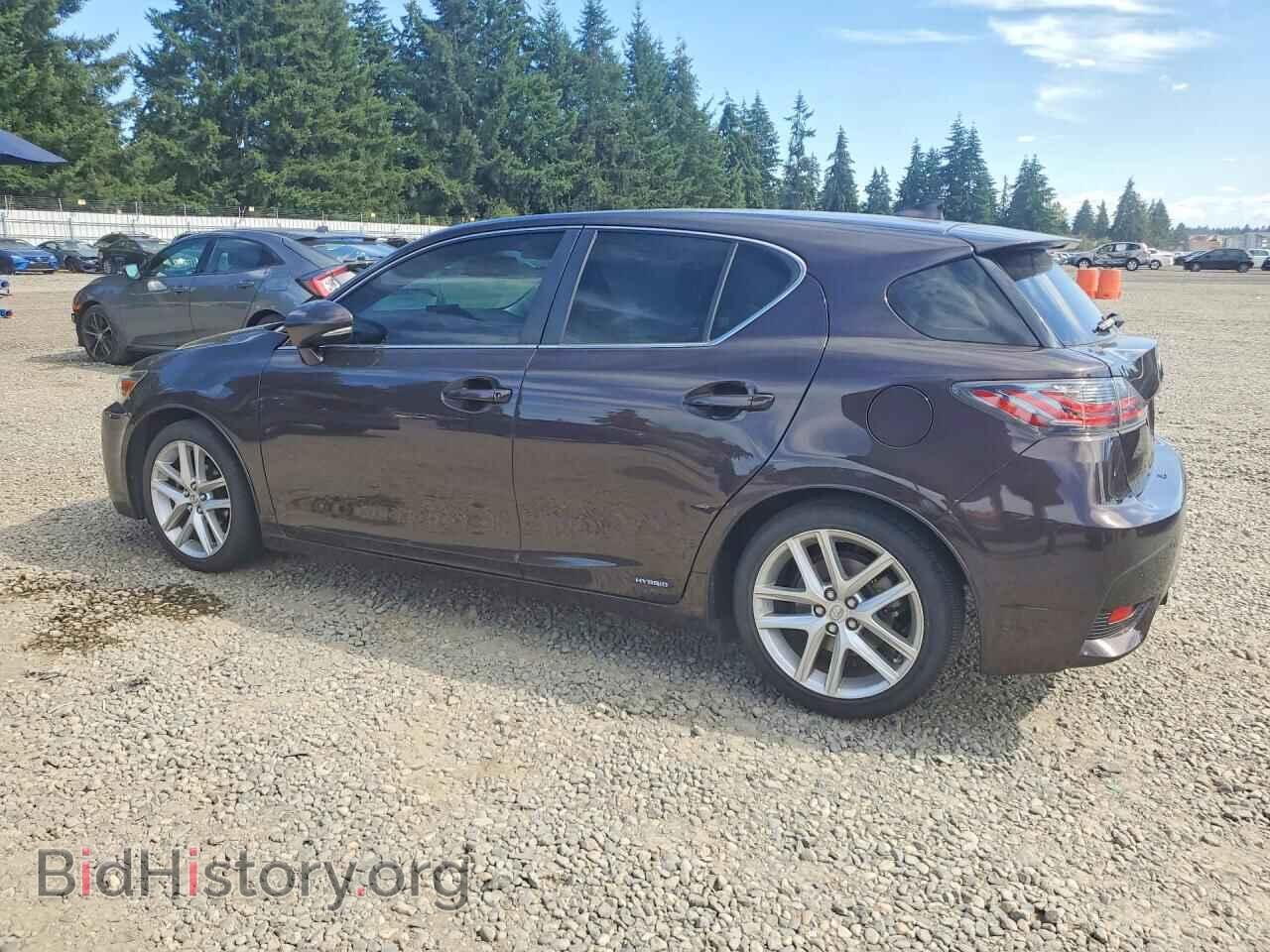 2014 LEXUS CT 200 - VIN: JTHKD5BH0E2184380 - Photo 2
