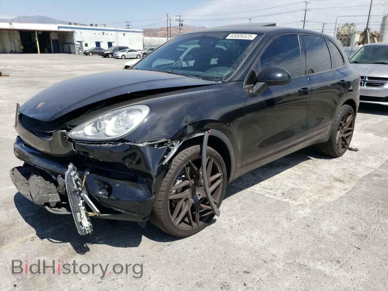 Фотография WP1AB2A22CLA43458 - PORSCHE CAYENNE 2012