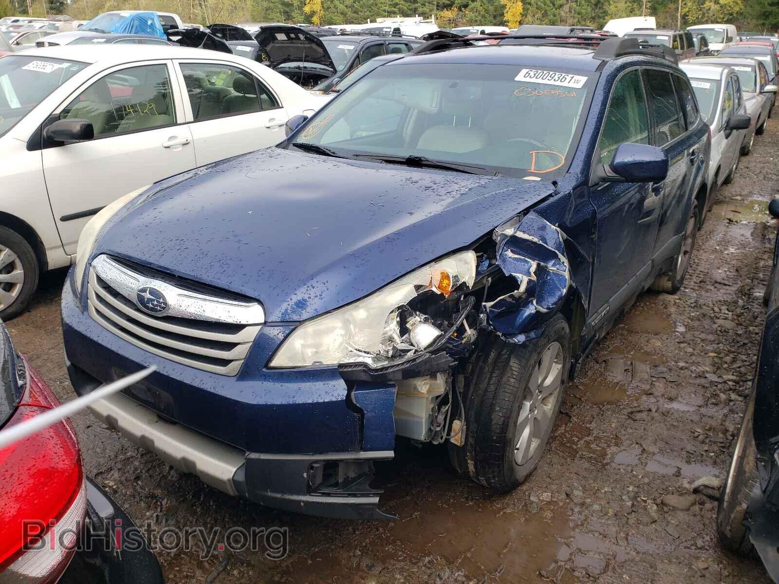 2011 SUBARU OUTBACK - VIN: 4S4BRBKC2B3374219 - Photo 2