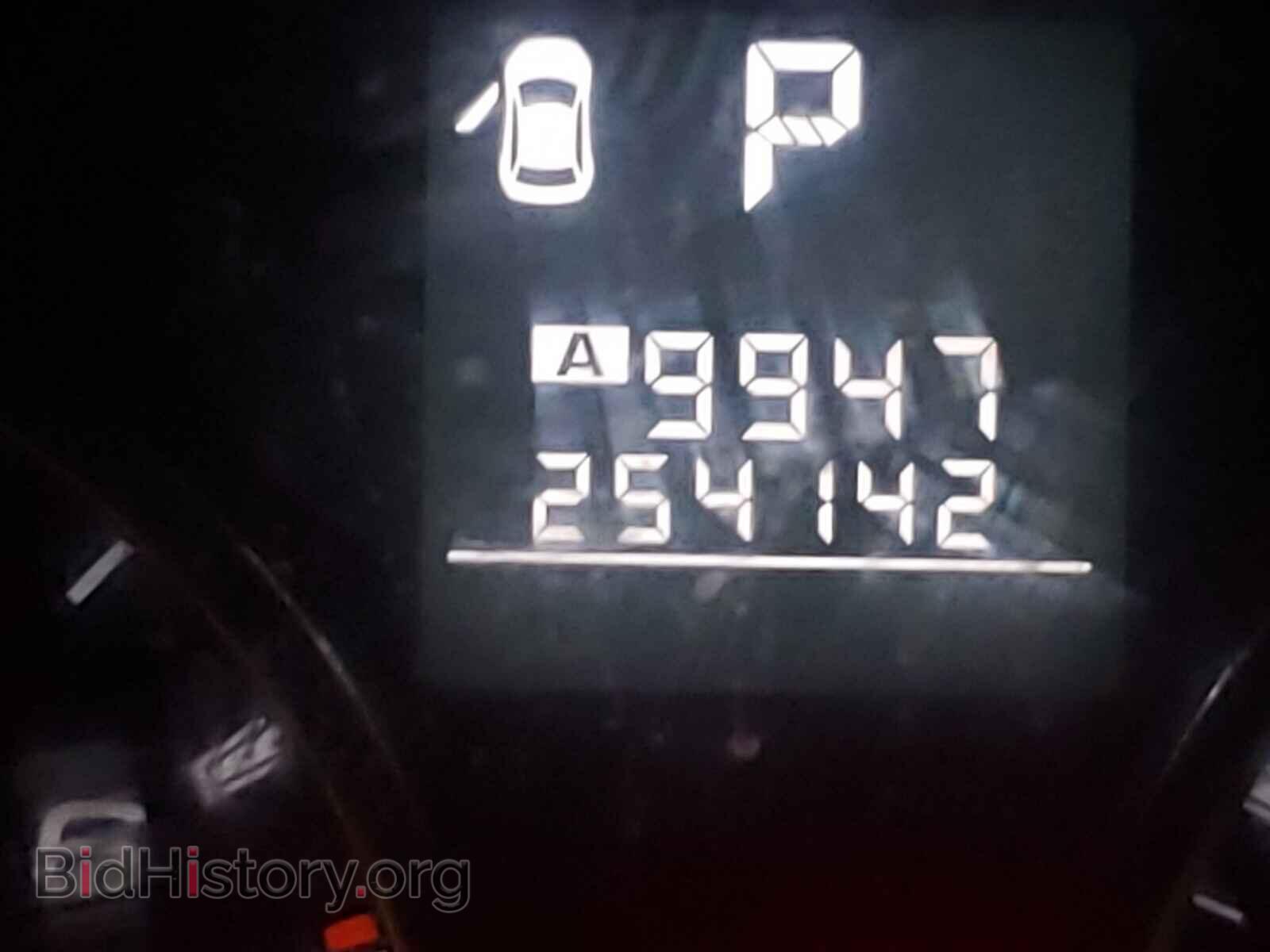 2011 SUBARU OUTBACK - VIN: 4S4BRBKC2B3374219 - Photo 8