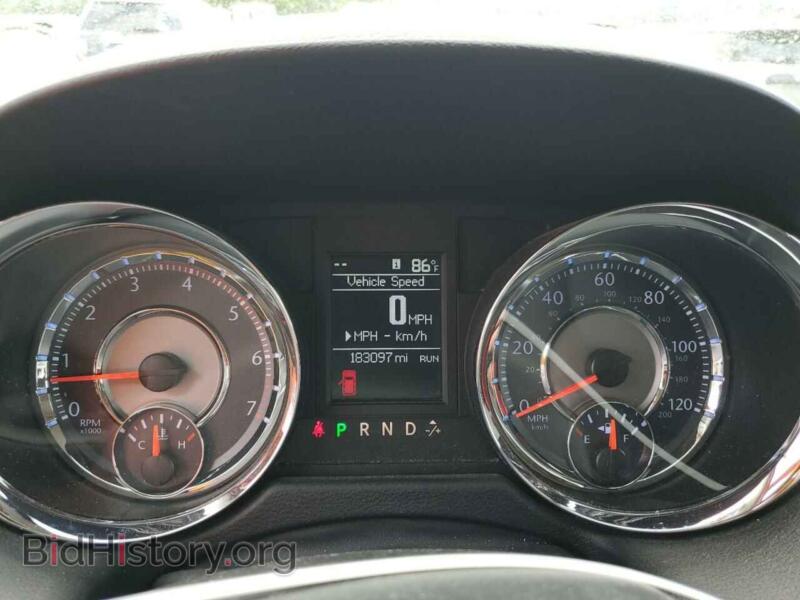 2011 Chrysler MINIVAN (VIN 2A4RR5DGXBR702847) — photo 9 of 13