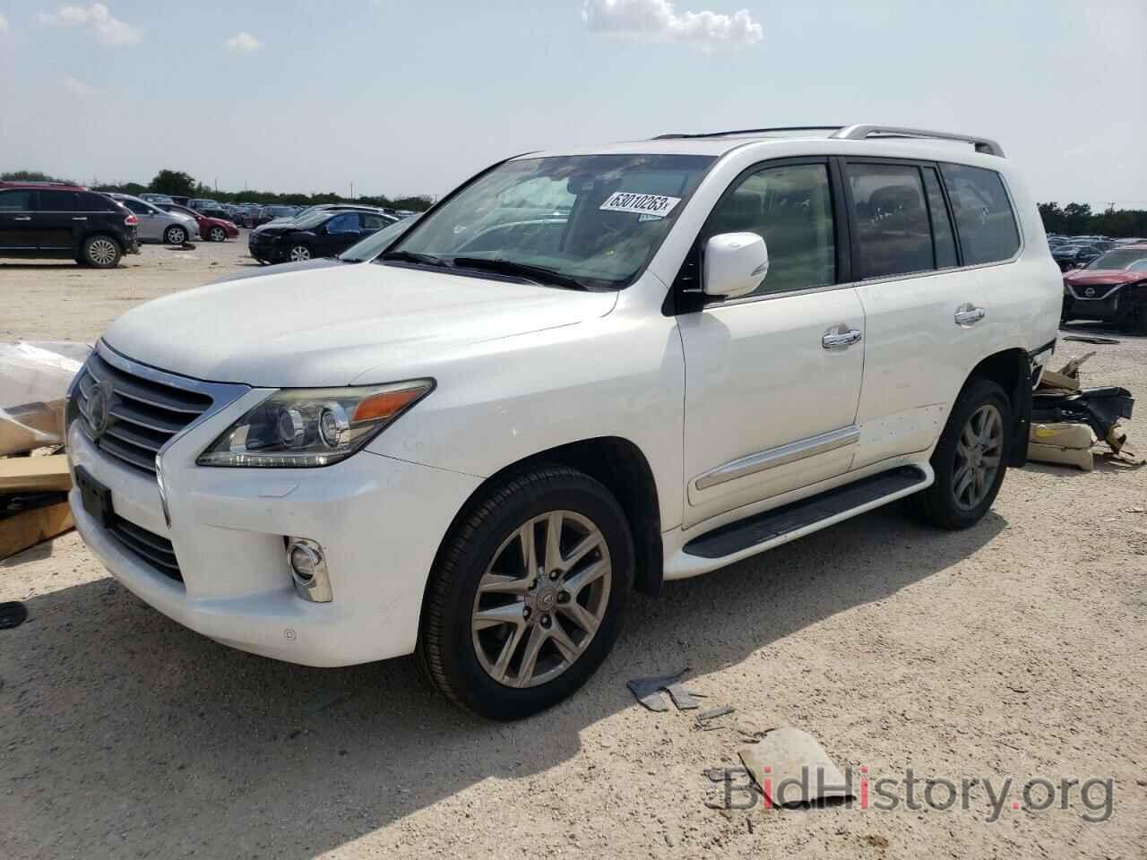 Photo JTJHY7AX0F4181101 - LEXUS LX570 2015