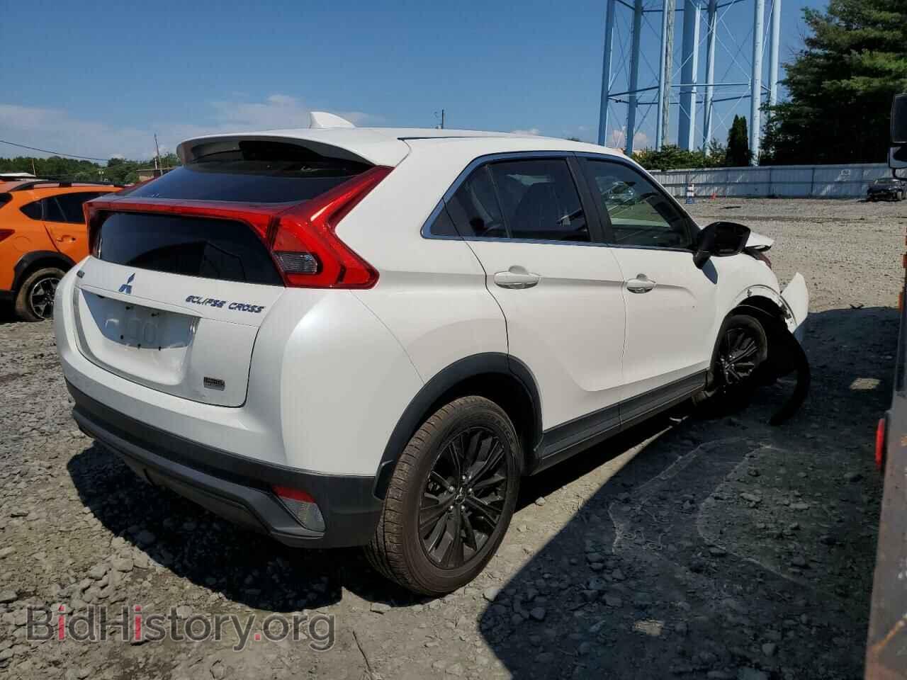 2018 MITSUBISHI ECLIPSE - VIN: JA4AT4AA4JZ043340 - Photo 3