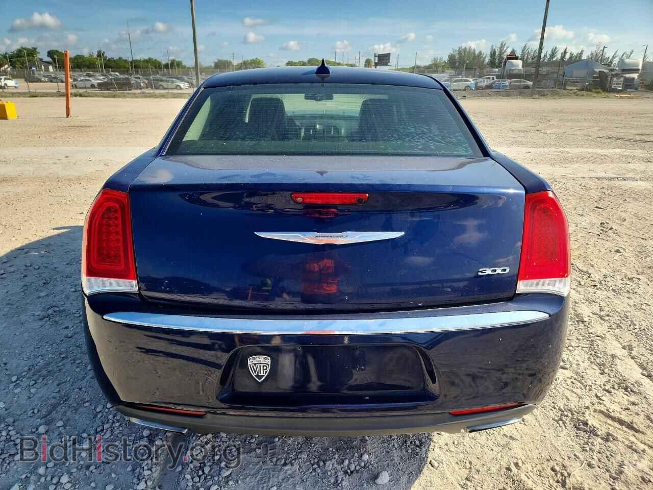 2016 CHRYSLER 300 - VIN: 2C3CCAAG3GH216487 - Фото 6