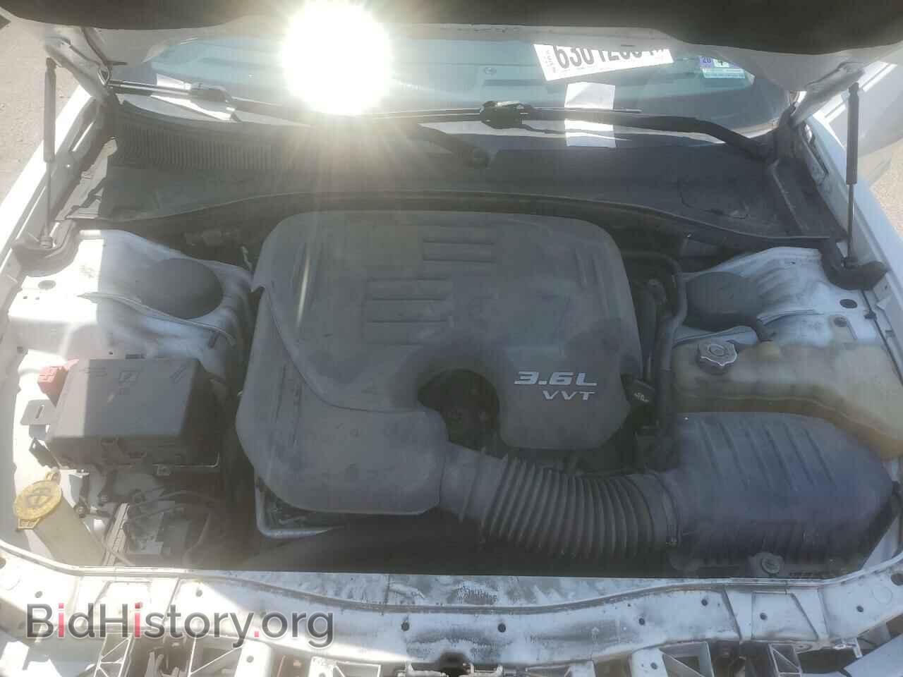 2017 CHRYSLER 300 - VIN: 2C3CCARG9HH607648 - Фото 11
