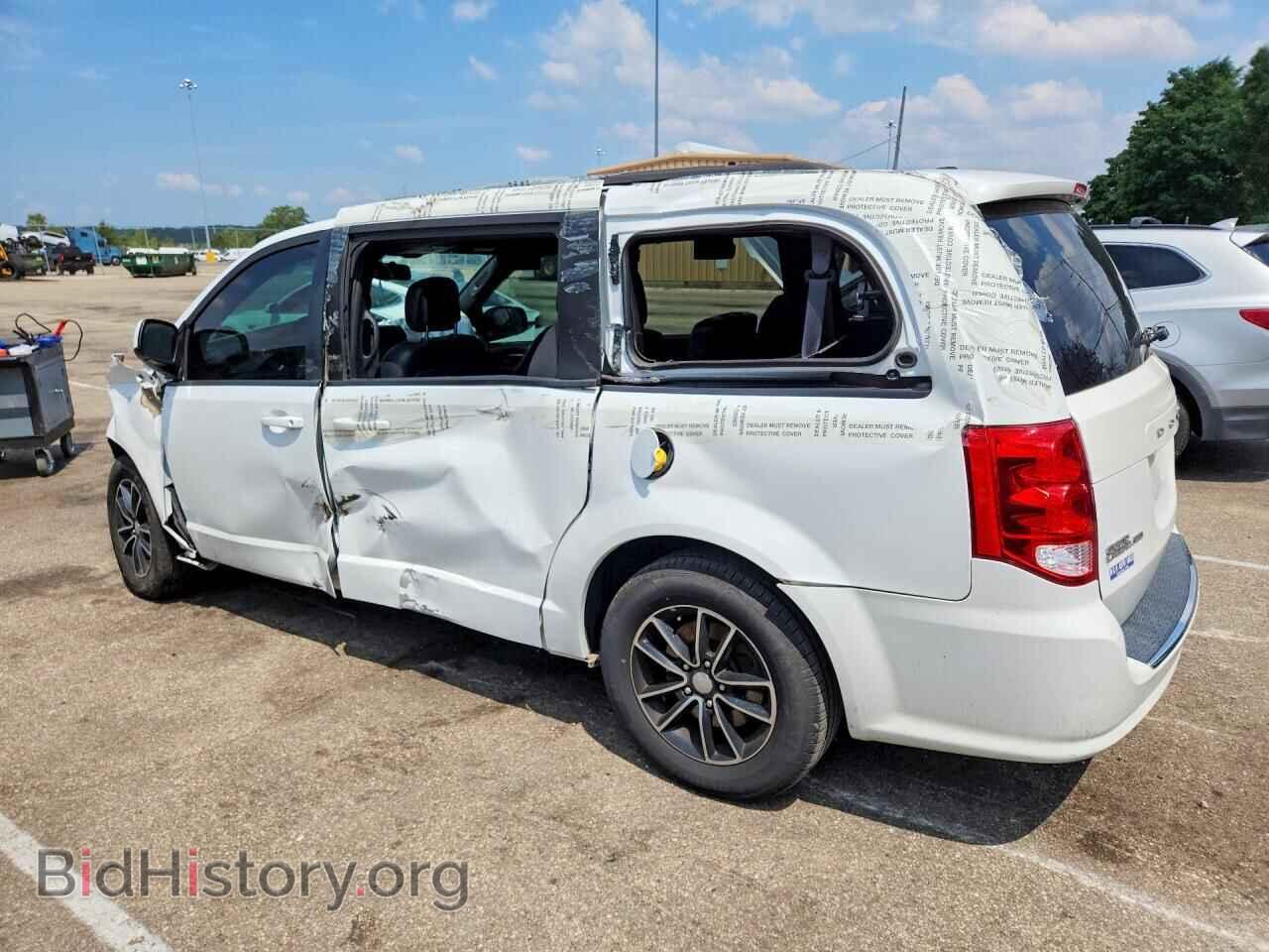 2018 DODGE CARAVAN - VIN: 2C4RDGEG5JR341069 - Photo 2