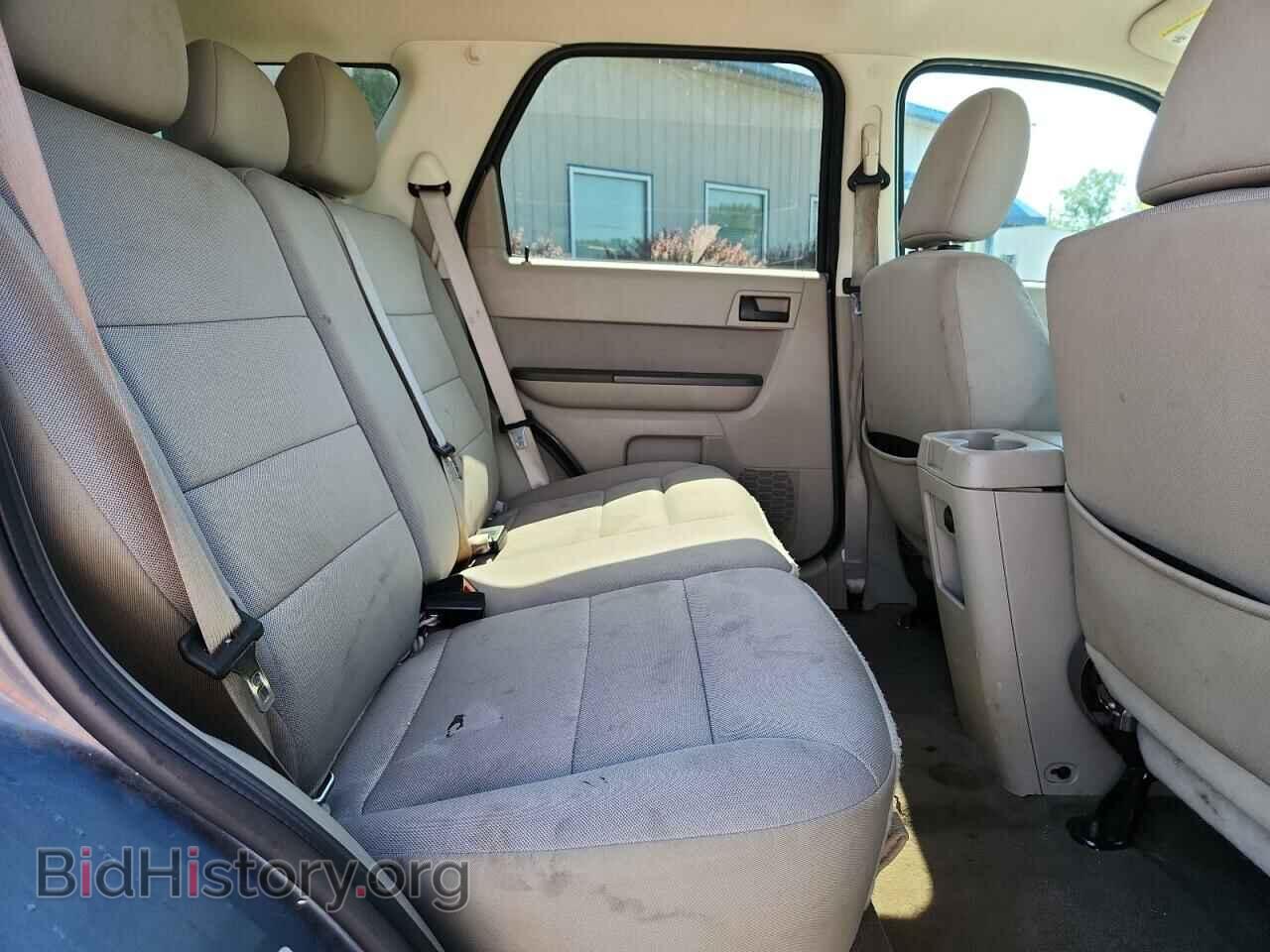 2011 FORD ESCAPE - VIN: 1FMCU0D72BKB40711 - Фото 10