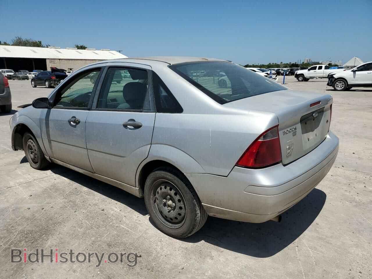2007 FORD FOCUS - VIN: 1FAFP34N47W162983 - Фото 2