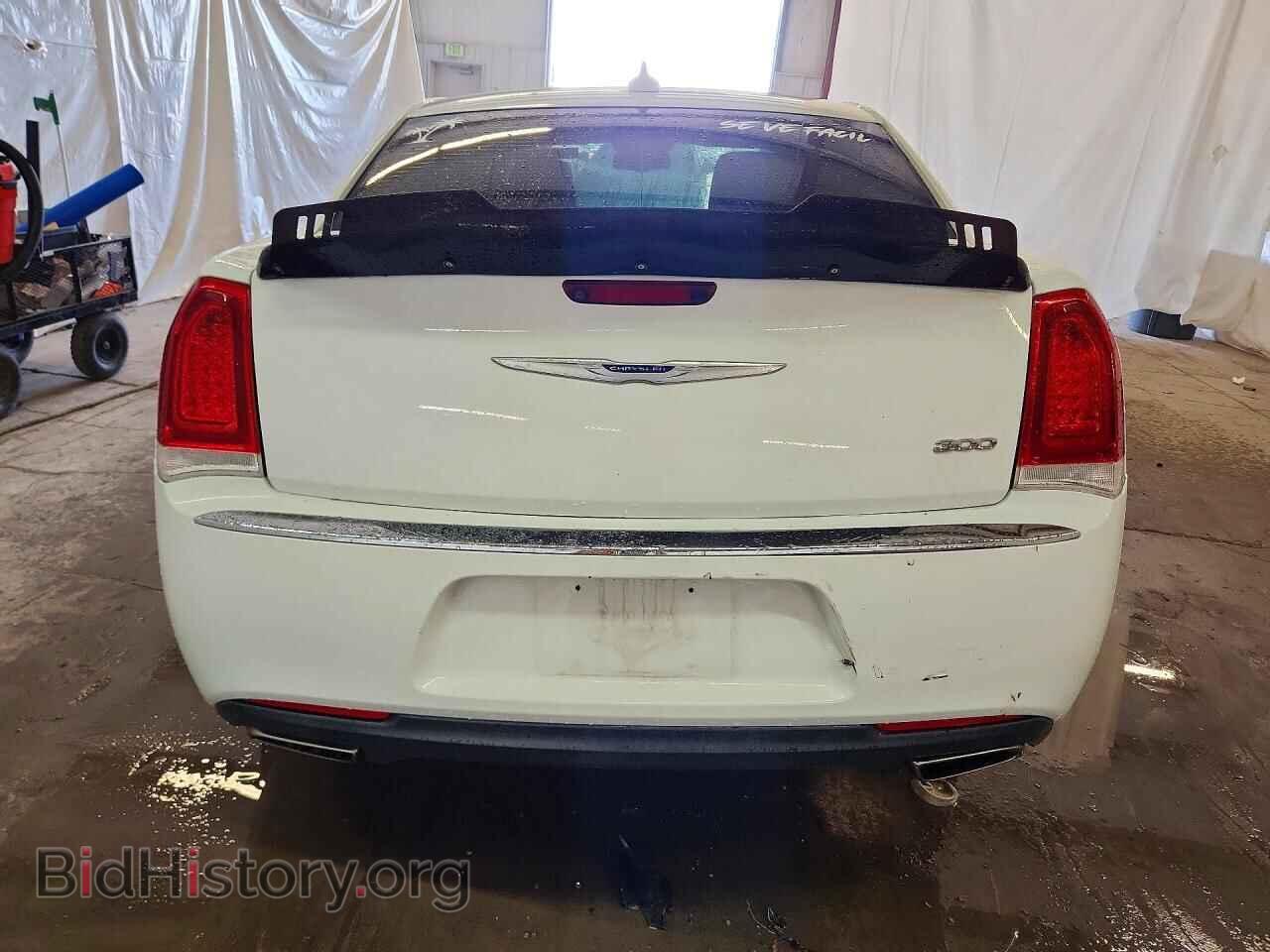 2019 CHRYSLER 300 - VIN: 2C3CCAEG6KH686547 - Фото 6