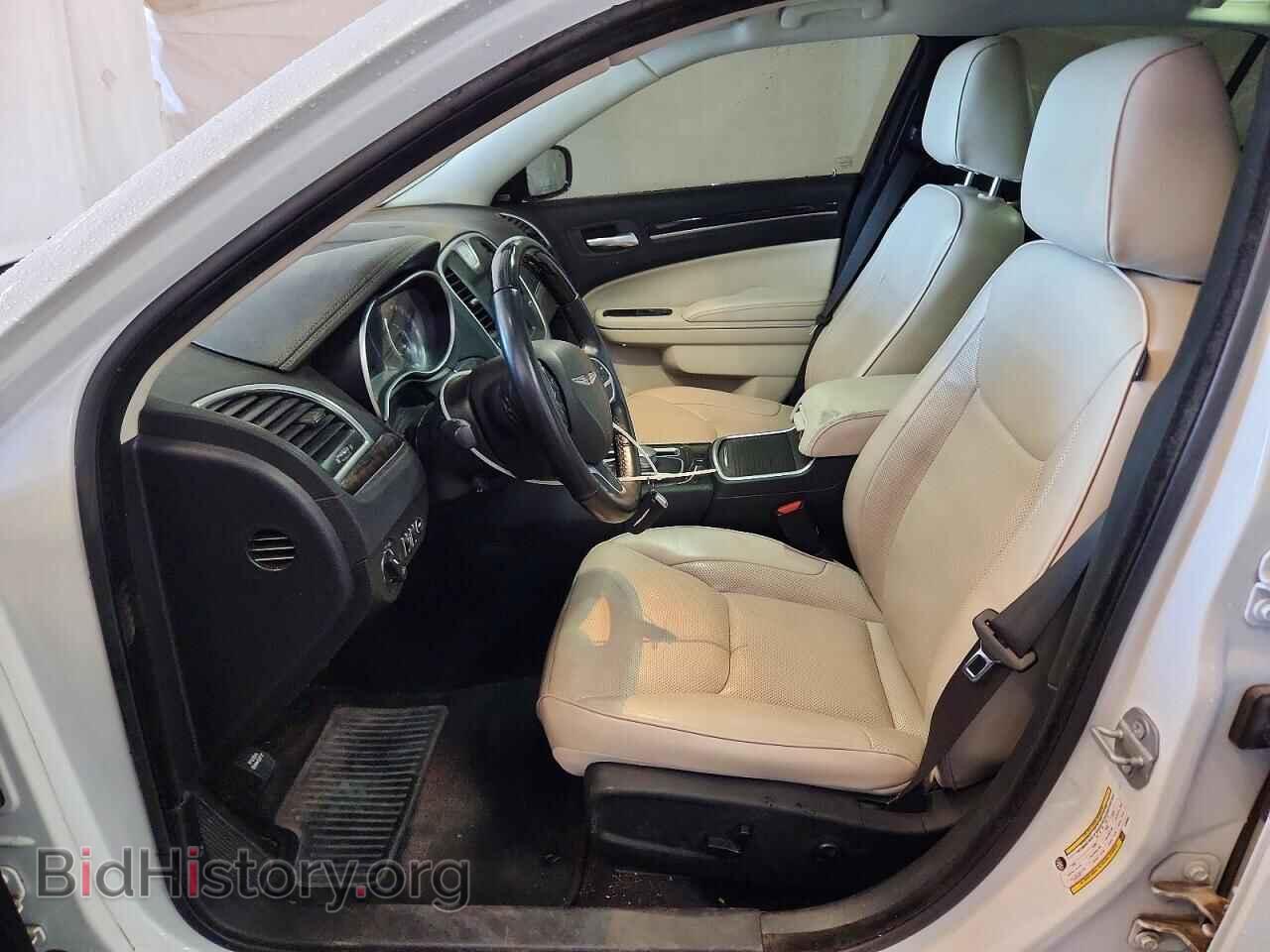 2019 CHRYSLER 300 - VIN: 2C3CCAEG6KH686547 - Фото 7