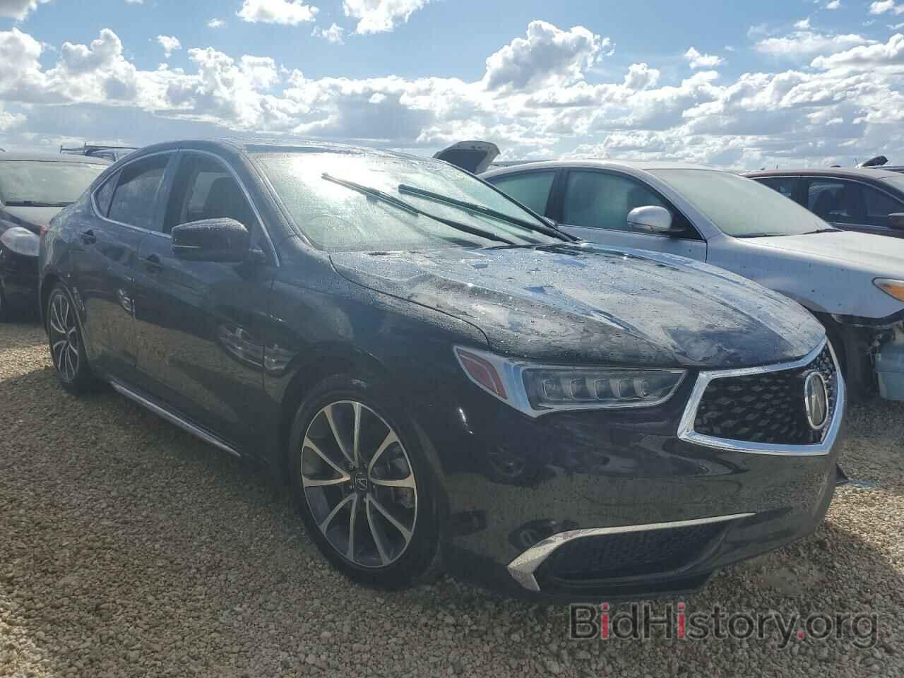 Photo 19UUB2F55JA009946 - ACURA TLX 2018