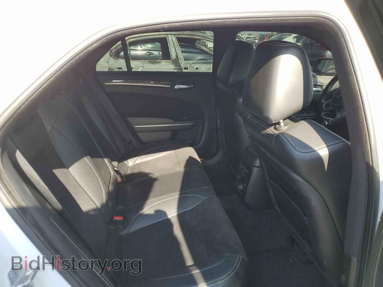 2012 CHRYSLER 300 - VIN: 2C3CCAFJ6CH800476 - Фото 10