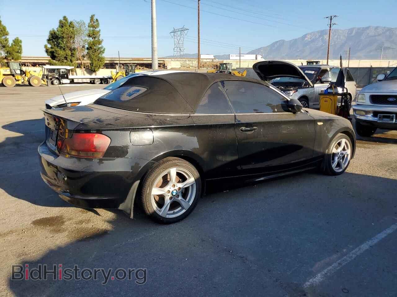 2012 BMW 1 SERIES - VIN: WBAUL7C59CVM81458 - Photo 3