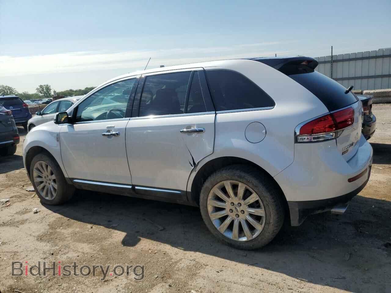 2012 LINCOLN MKX - VIN: 2LMDJ8JK3CBL06755 - Photo 2