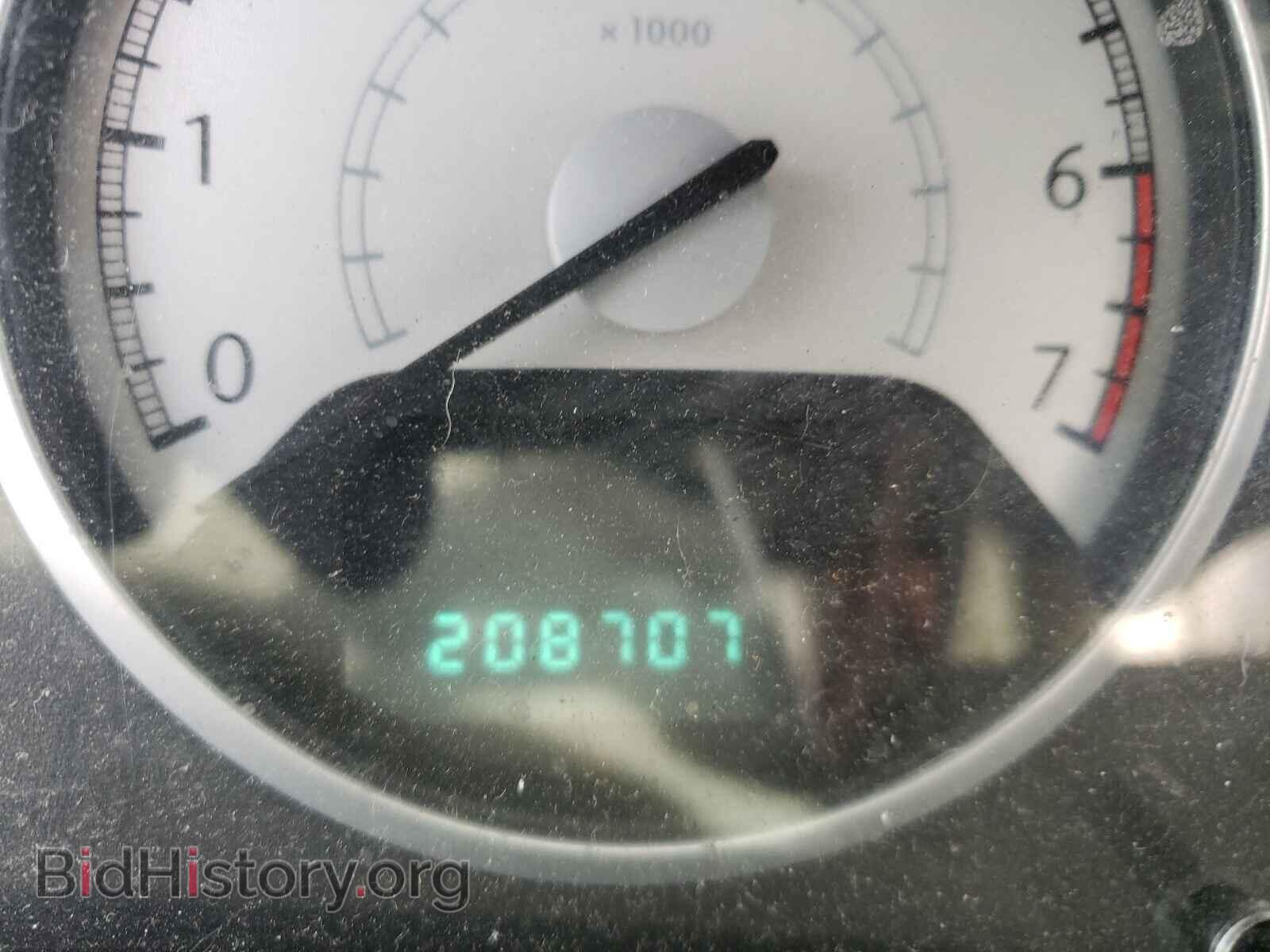 2009 CHRYSLER MINIVAN - VIN: 2A8HR54119R640223 - Фото 8