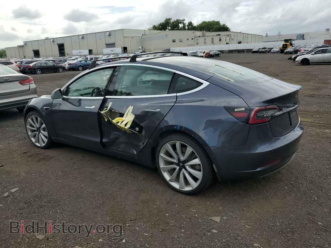 2019 TESLA MODEL 3 - VIN: 5YJ3E1EB7KF205897 - Photo 2