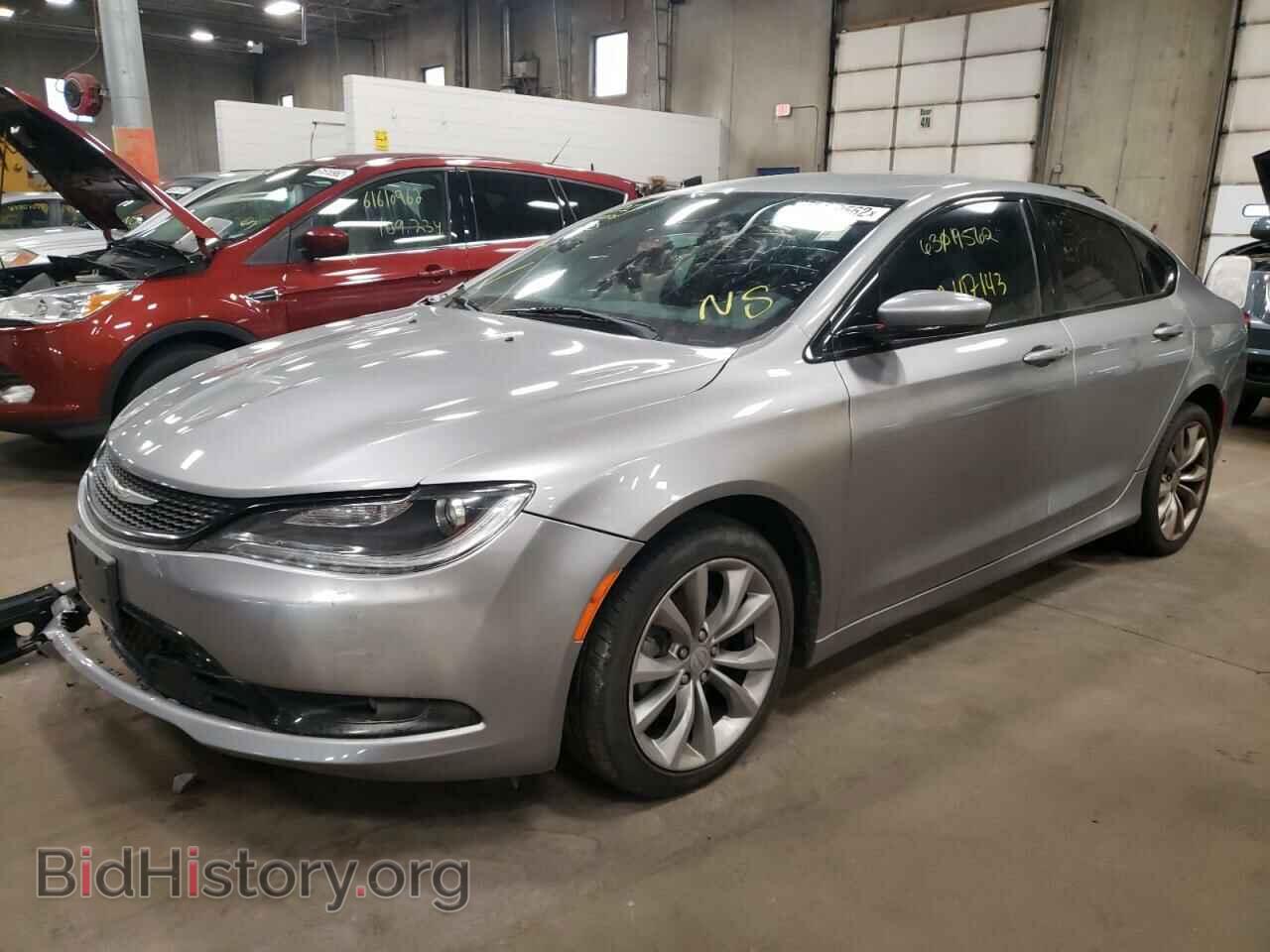 2015 CHRYSLER 200 - VIN: 1C3CCCBB4FN625439 - Фото 2