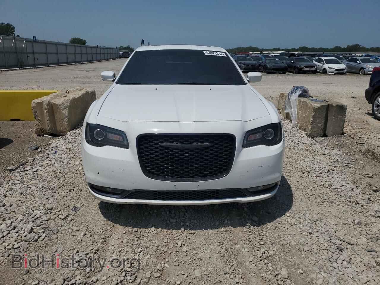 2017 CHRYSLER 300 - VIN: 2C3CCAGG6HH612955 - Фото 5