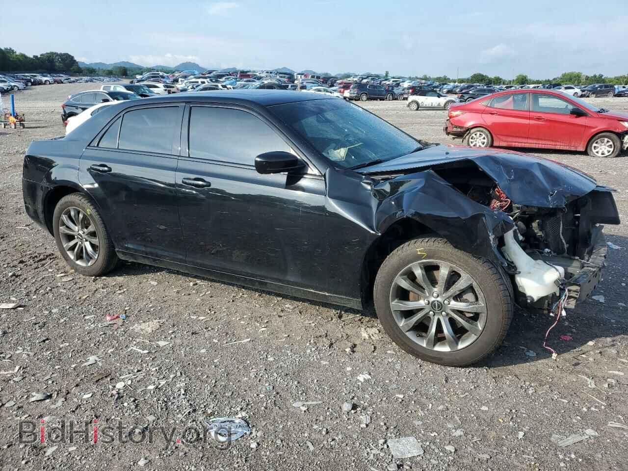 2014 CHRYSLER 300 - VIN: 2C3CCAGG4EH374390 - Фото 4