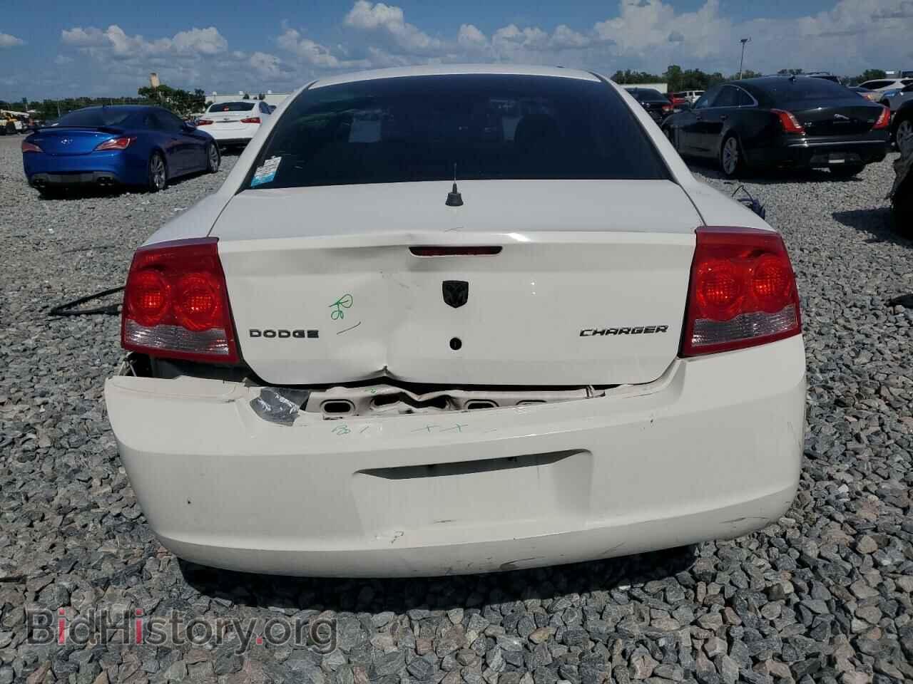 2010 DODGE CHARGER - VIN: 2B3AA4CT7AH175939 - Фото 6