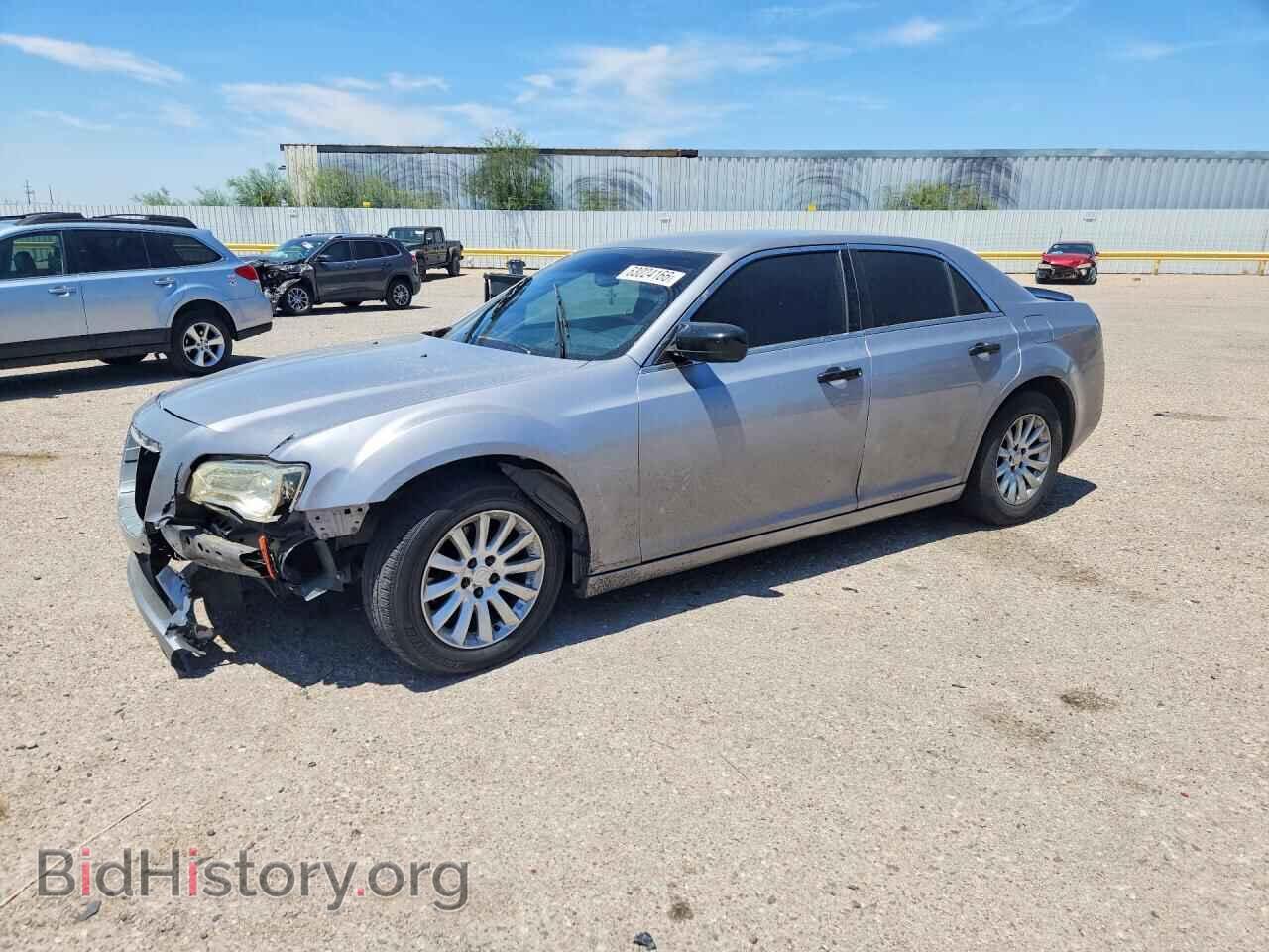 Фотография 2C3CCAAG3EH289002 - CHRYSLER 300 2014