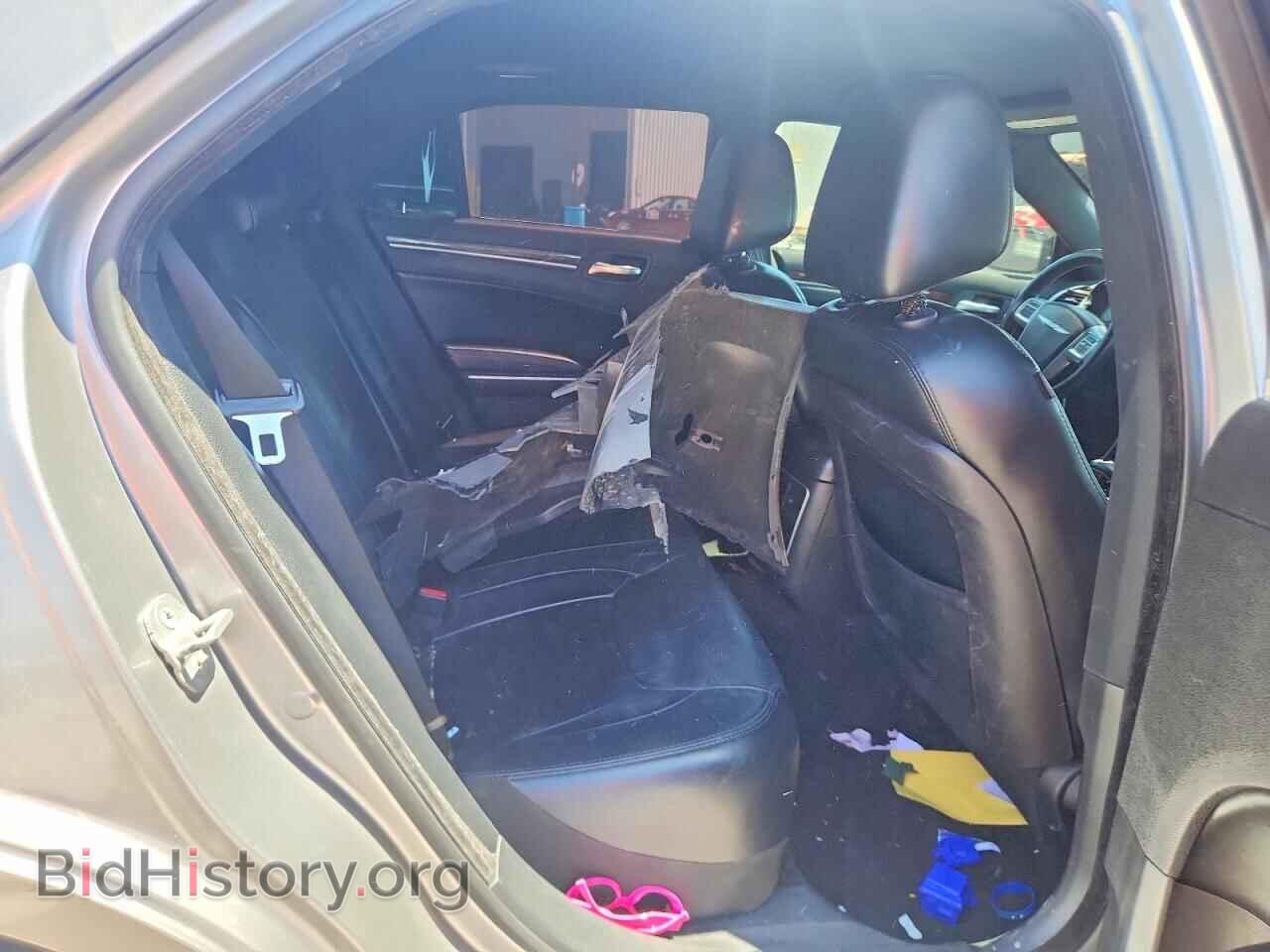 2014 CHRYSLER 300 - VIN: 2C3CCAAG3EH289002 - Photo 10