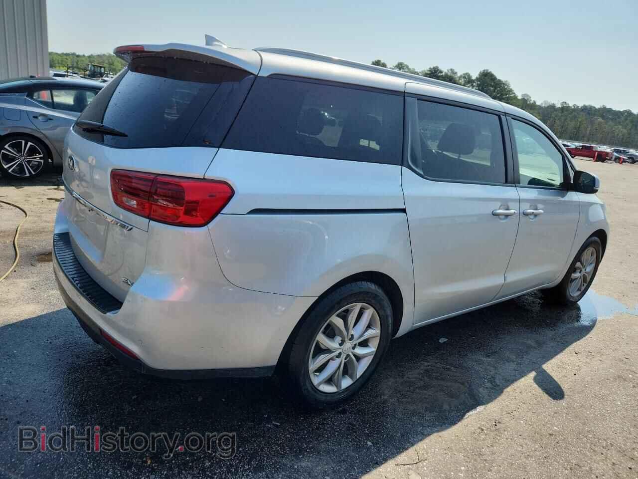 2021 KIA All Models - VIN: KNDMB5C11M6674495 - Фото 3