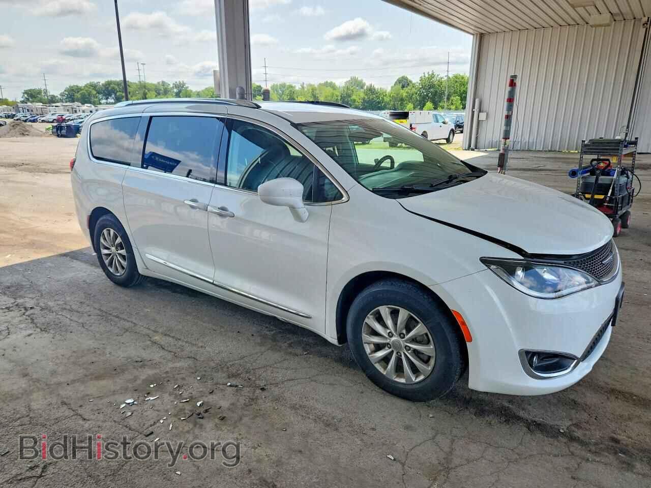 2019 CHRYSLER PACIFICA - VIN: 2C4RC1BG2KR685528 - Фото 4