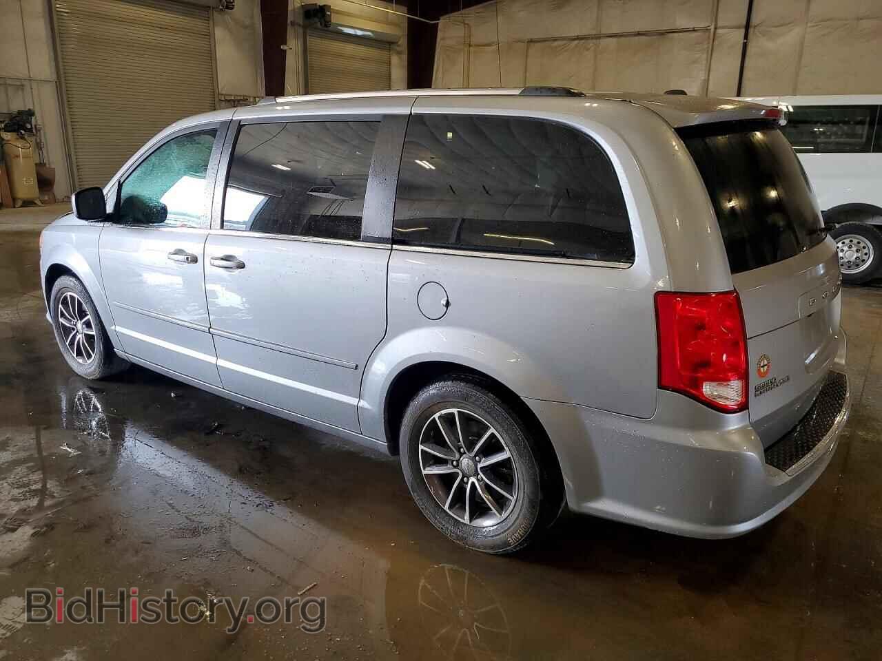 2017 DODGE CARAVAN - VIN: 2C4RDGCG2HR842322 - Photo 2
