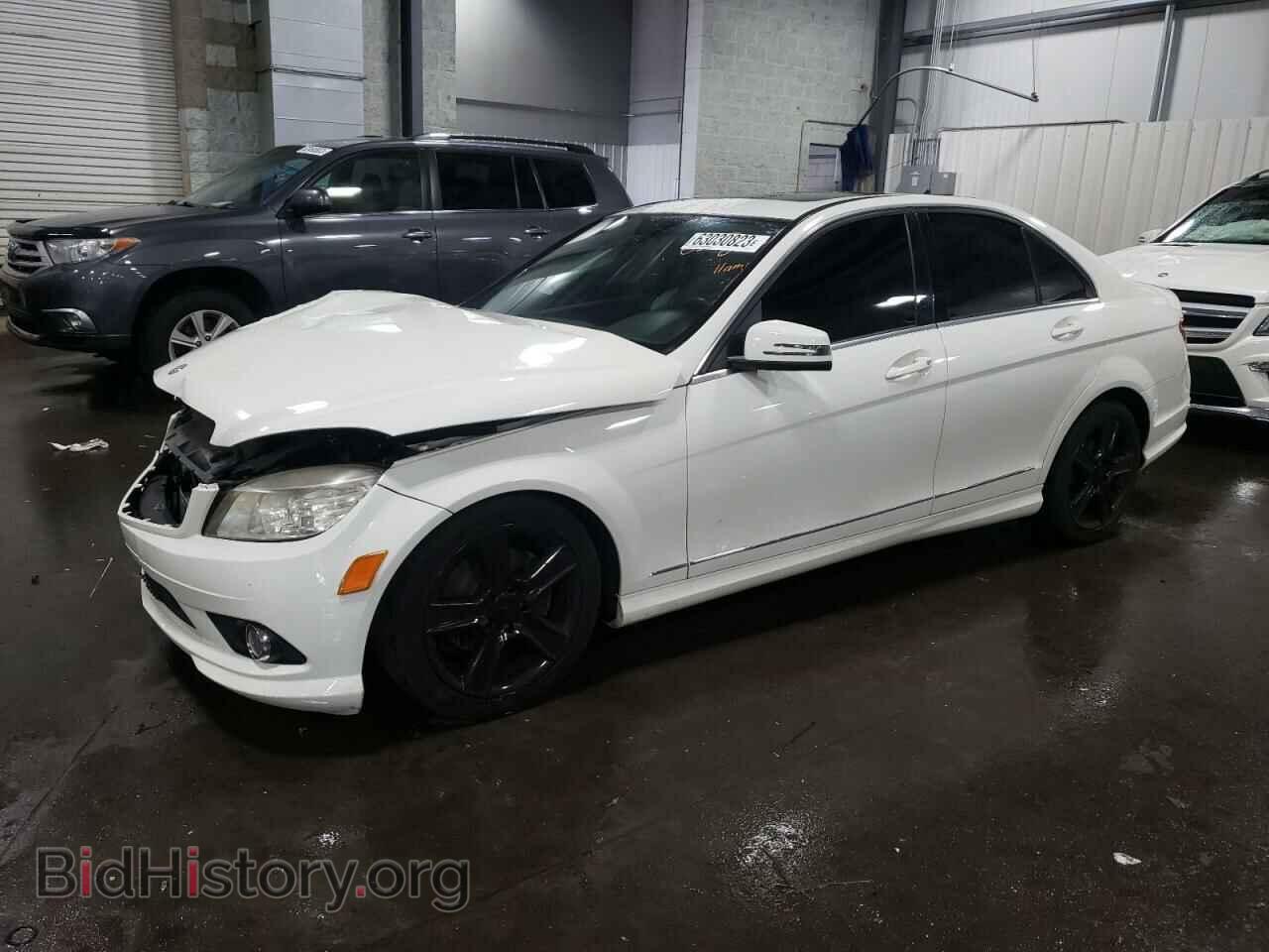 Photo WDDGF5EB4AR127809 - MERCEDES-BENZ C-CLASS 2010