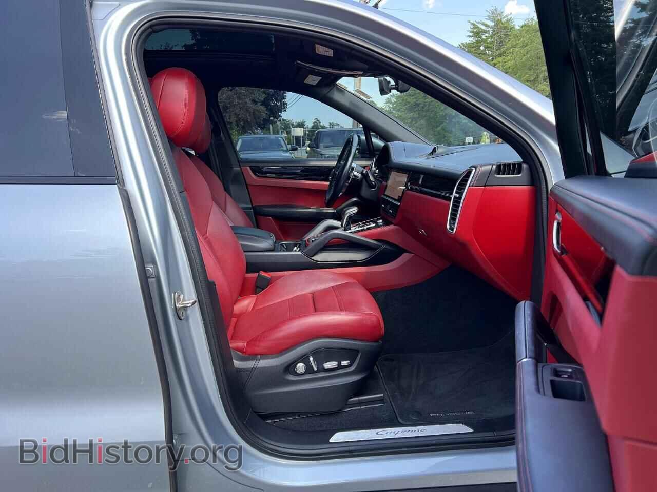 2020 PORSCHE CAYENNE - VIN: WP1AA2AY2LDA09828 - Photo 5