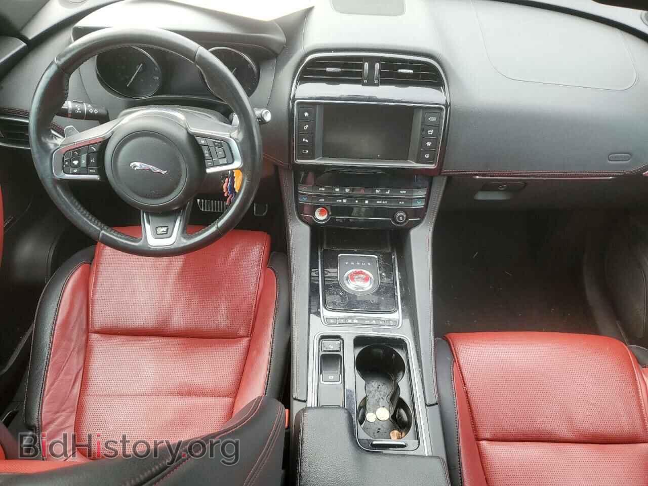 2018 JAGUAR F-PACE - VIN: SADCL2FX4JA320961 - Фото 8