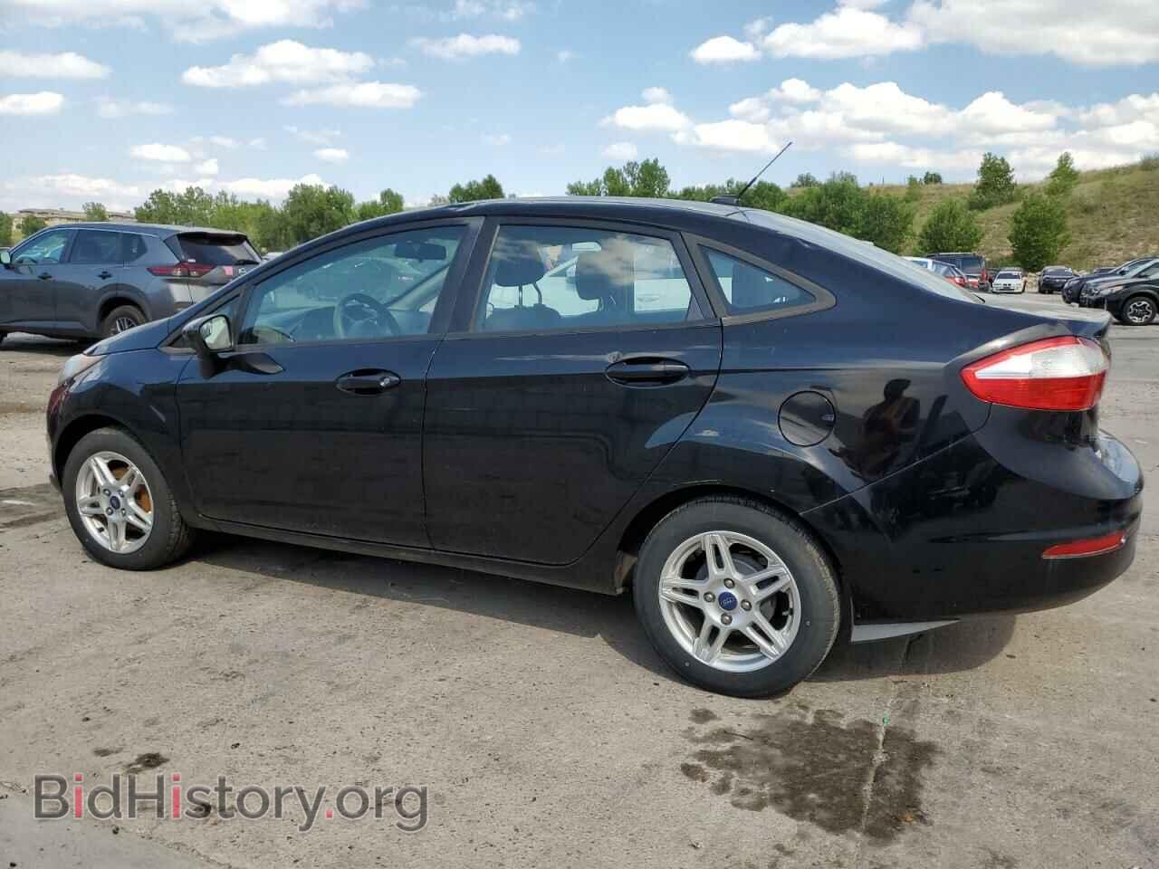 2017 FORD FIESTA - VIN: 3FADP4BJ3HM128483 - Фото 2