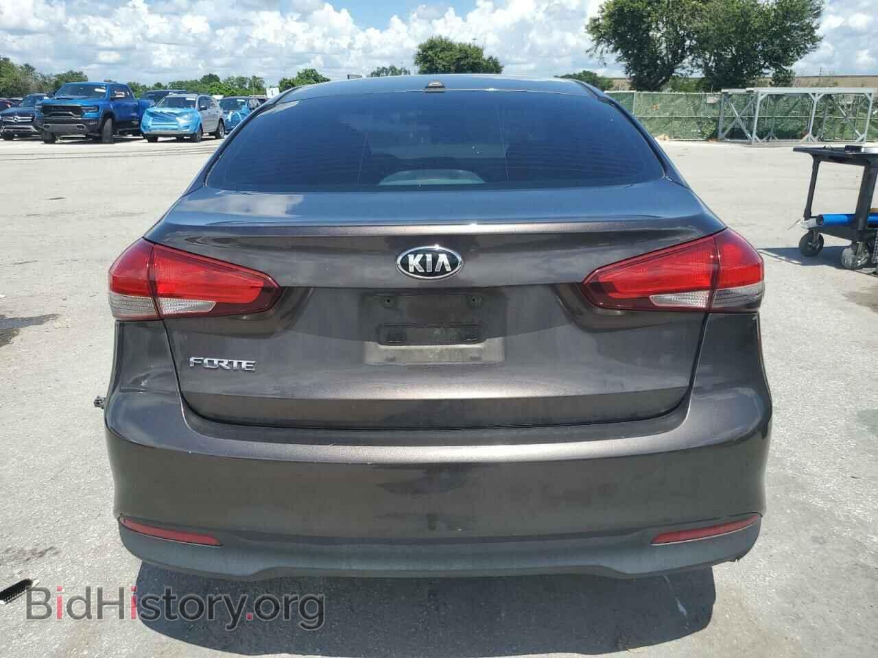 2017 KIA FORTE - VIN: 3KPFK4A79HE121782 - Фото 6