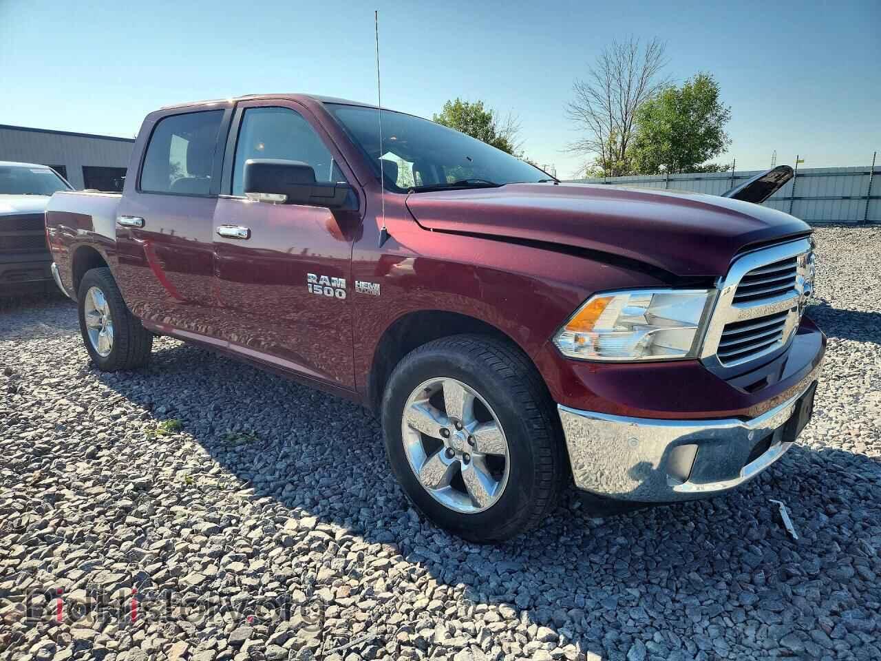 2016 RAM 1500 - VIN: 3C6RR7LT3GG376894 - Photo 4
