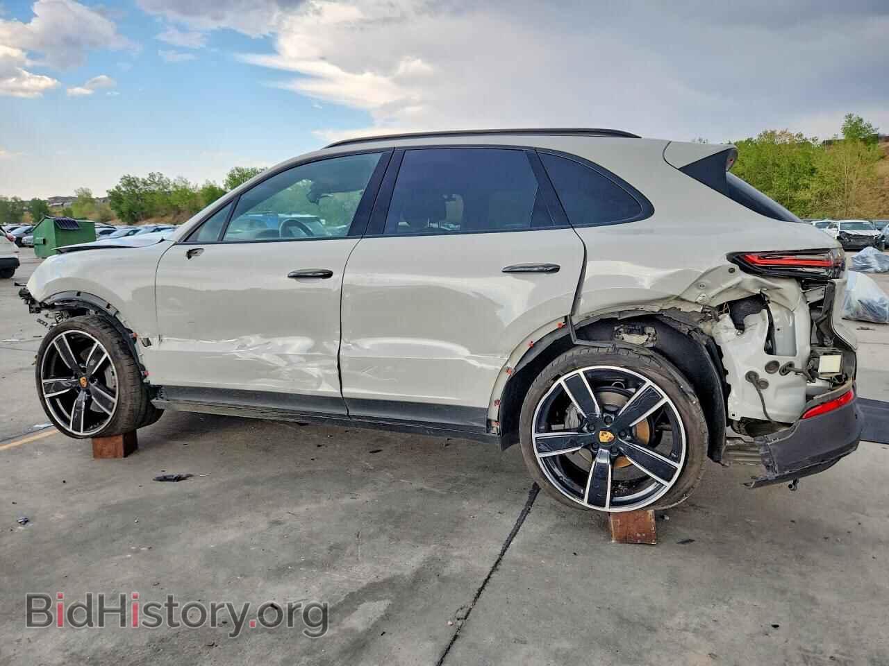 2021 PORSCHE CAYENNE - VIN: WP1AB2AY5MDA27495 - Photo 2
