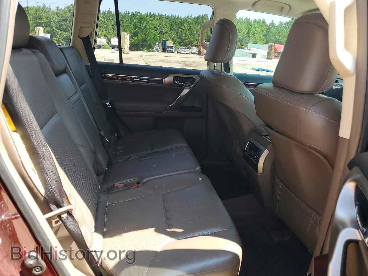 2012 LEXUS GX - VIN: JTJBM7FX8C5037652 - Photo 10