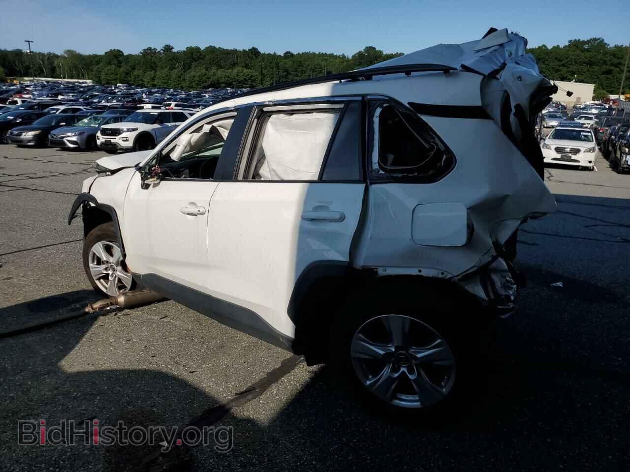 2019 TOYOTA RAV4 - VIN: JTMP1RFV1KD021650 - Фото 2