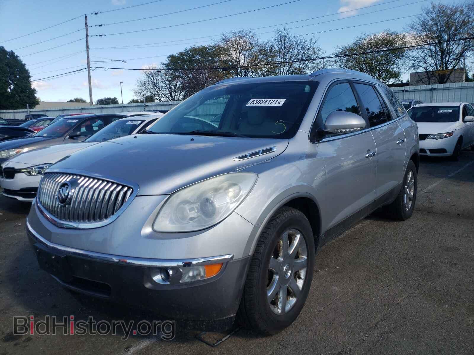2008 BUICK ENCLAVE - VIN: 5GAEV237X8J121993 - Фото 2
