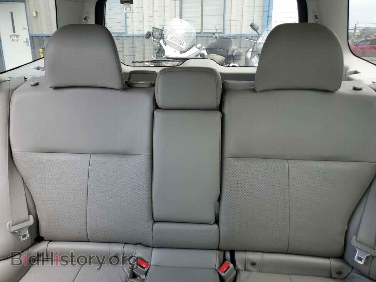 2011 SUBARU FORESTER - VIN: JF2SHAGC8BH728596 - Фото 10