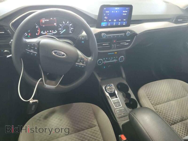 2020 Ford ESCAPE (VIN 1FMCU9G67LUA38477) — photo 8 of 15