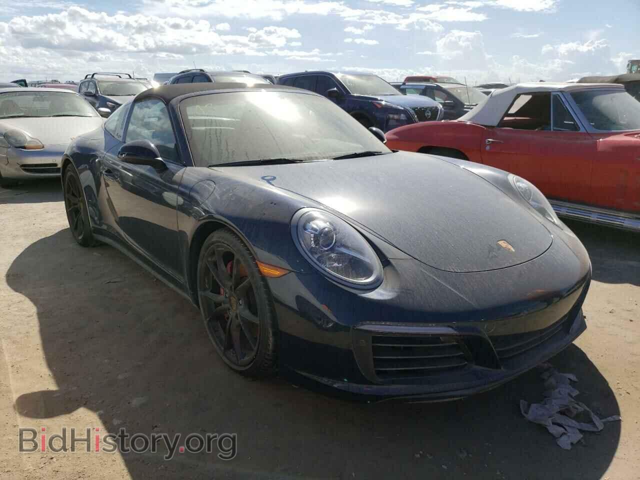 Фотография WP0BB2A97HS136847 - PORSCHE 911 2017