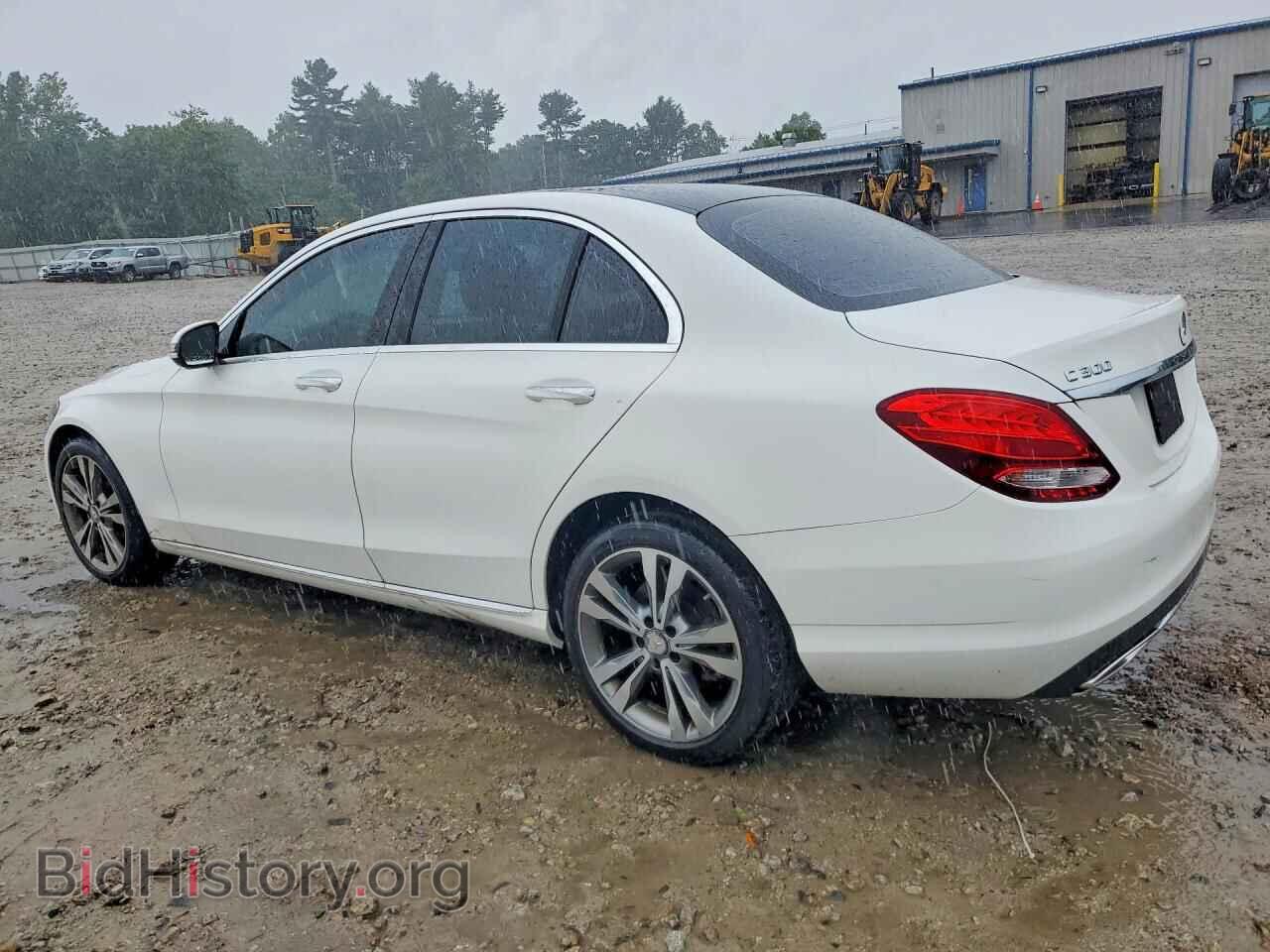 2016 MERCEDES-BENZ C-CLASS - VIN: 55SWF4KB2GU110086 - Фото 2