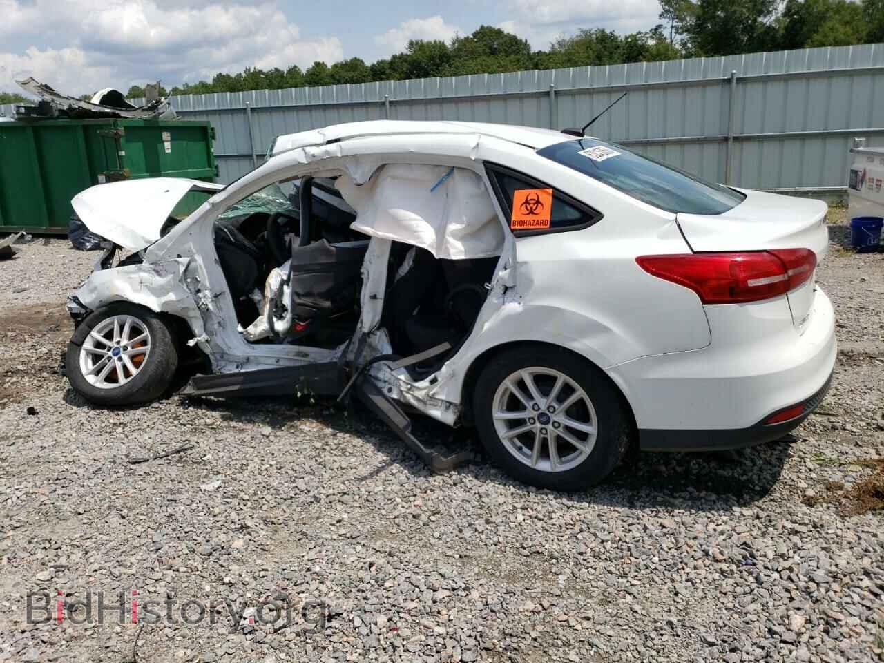 2017 FORD FOCUS - VIN: 1FADP3F23HL271402 - Фото 2