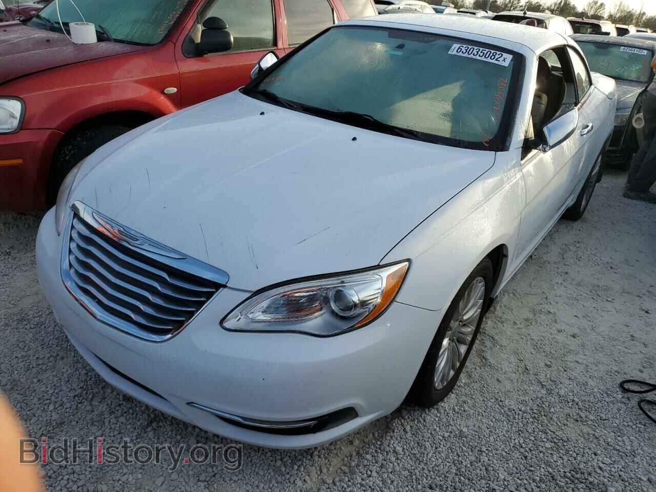 2013 CHRYSLER 200 - VIN: 1C3BCBFG1DN654633 - Photo 2