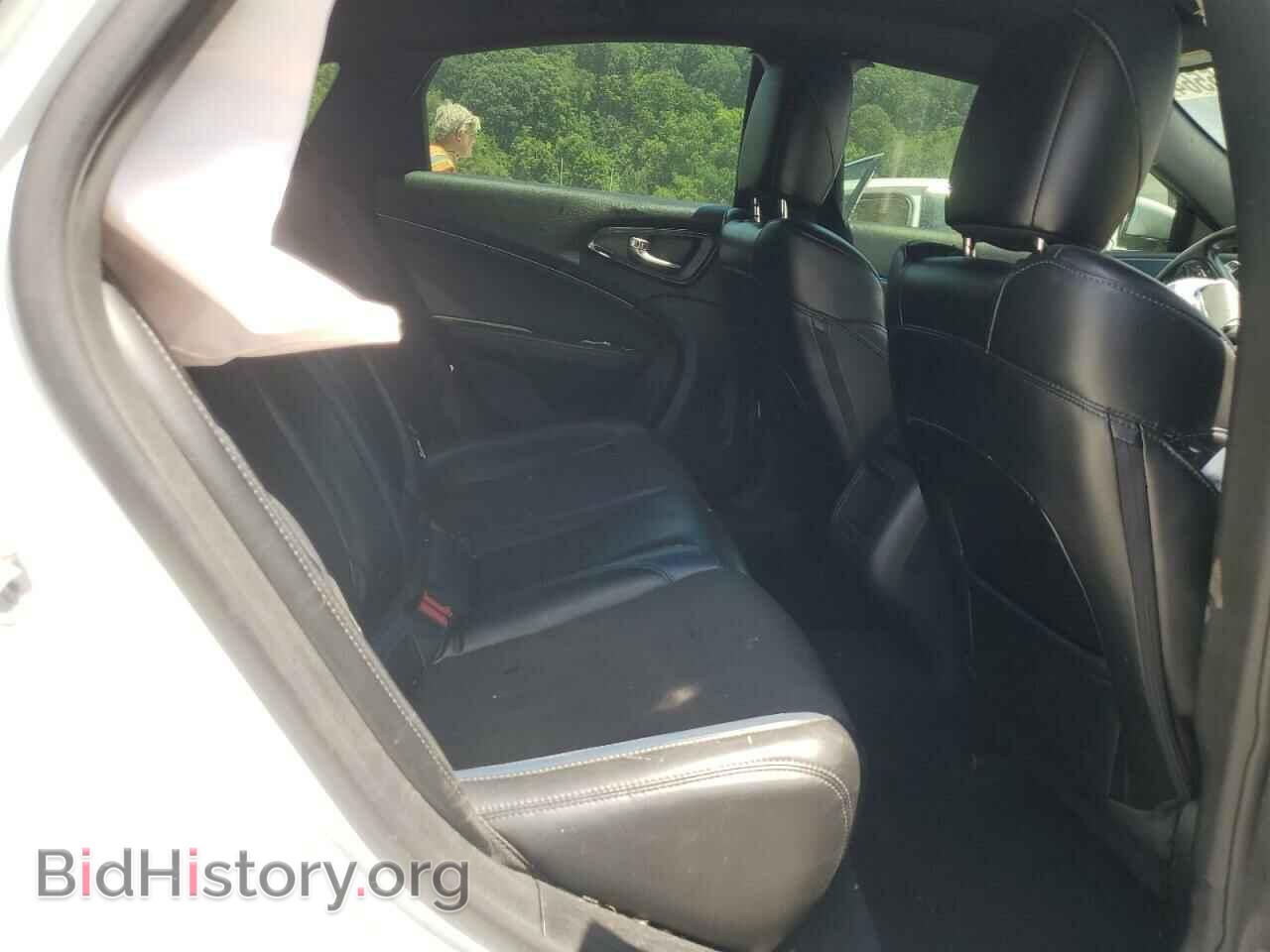 2015 CHRYSLER 200 - VIN: 1C3CCCBB3FN698785 - Фото 10