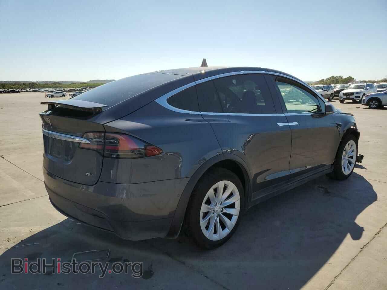 2017 TESLA MODEL X - VIN: 5YJXCBE21HF039611 - Photo 4