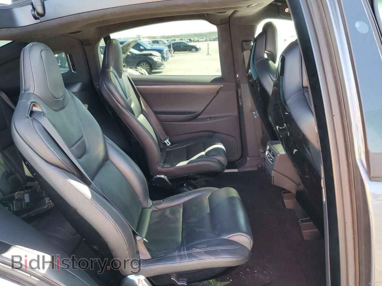 2017 TESLA MODEL X - VIN: 5YJXCBE21HF039611 - Photo 6