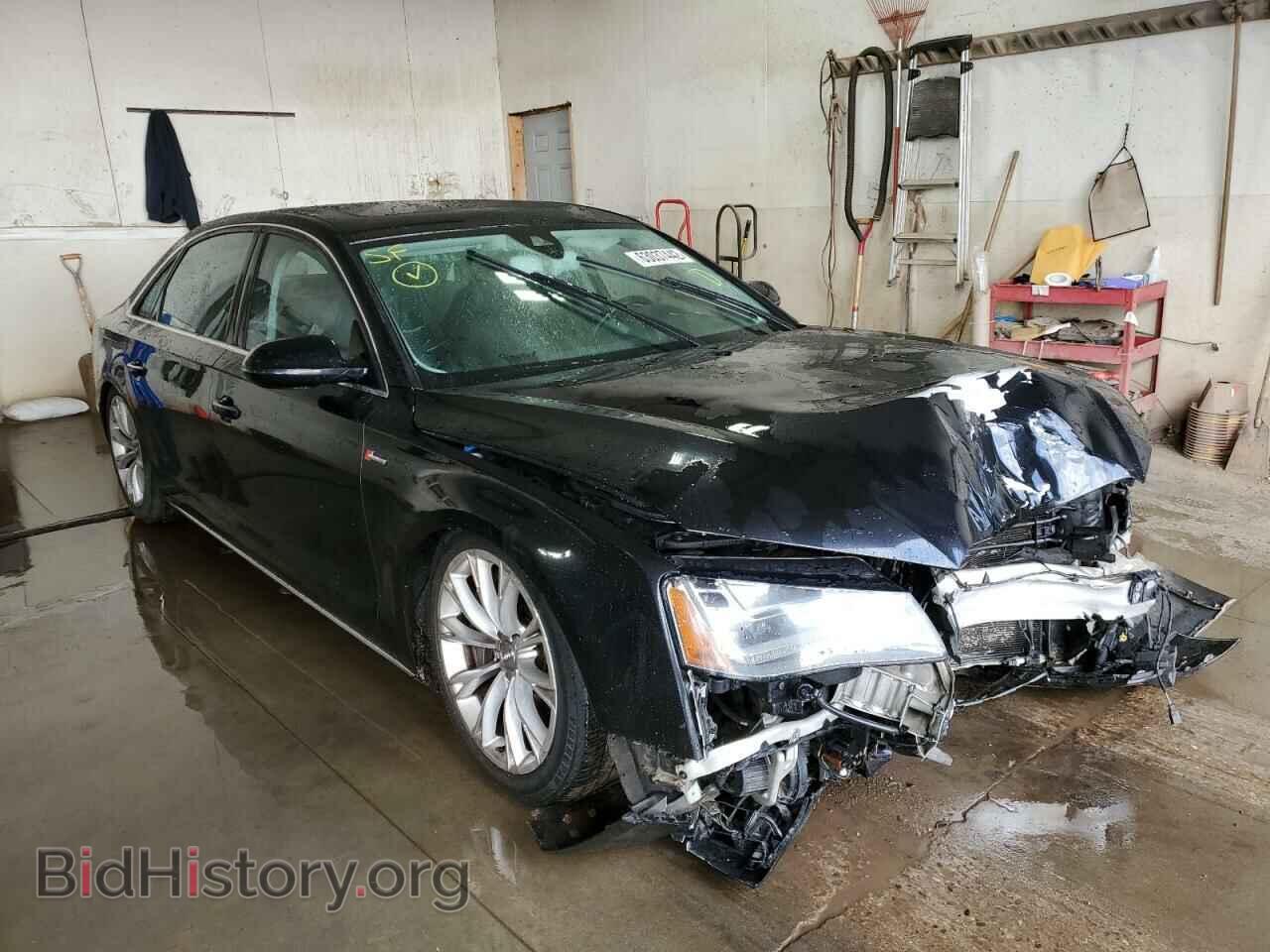 Photo WAURVAFD7CN003734 - AUDI A8 2012
